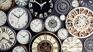Uhren und Wecker zum Zeitmessen