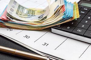 Euro Scheine Kalender Taschenrechner