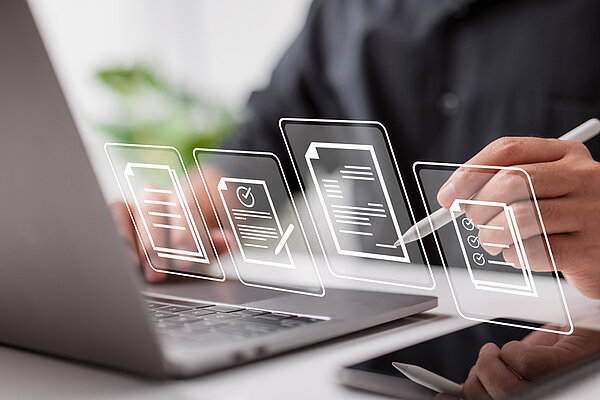 Das eigene Unternehmen im Internet auf eine starke Basis stellen - so gelingt es Leistungen digital abbilden