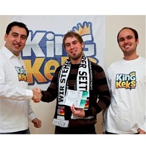 Das Gründerteam von King Keks und ein glücklicher Gewinner