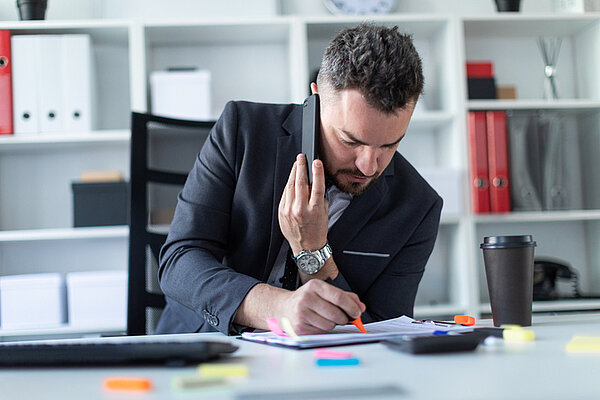 Gründer arbeitet hart um Fehler zu vermeiden