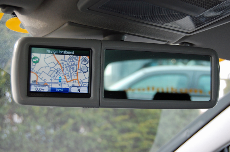 0 schreiben finger CCMirrorNAVI: Rückspiegel im Das Navi Garmin CarComp und